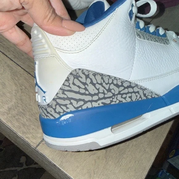 Jordan 3 Retro Wizards size 11 - Picture 8 of 15